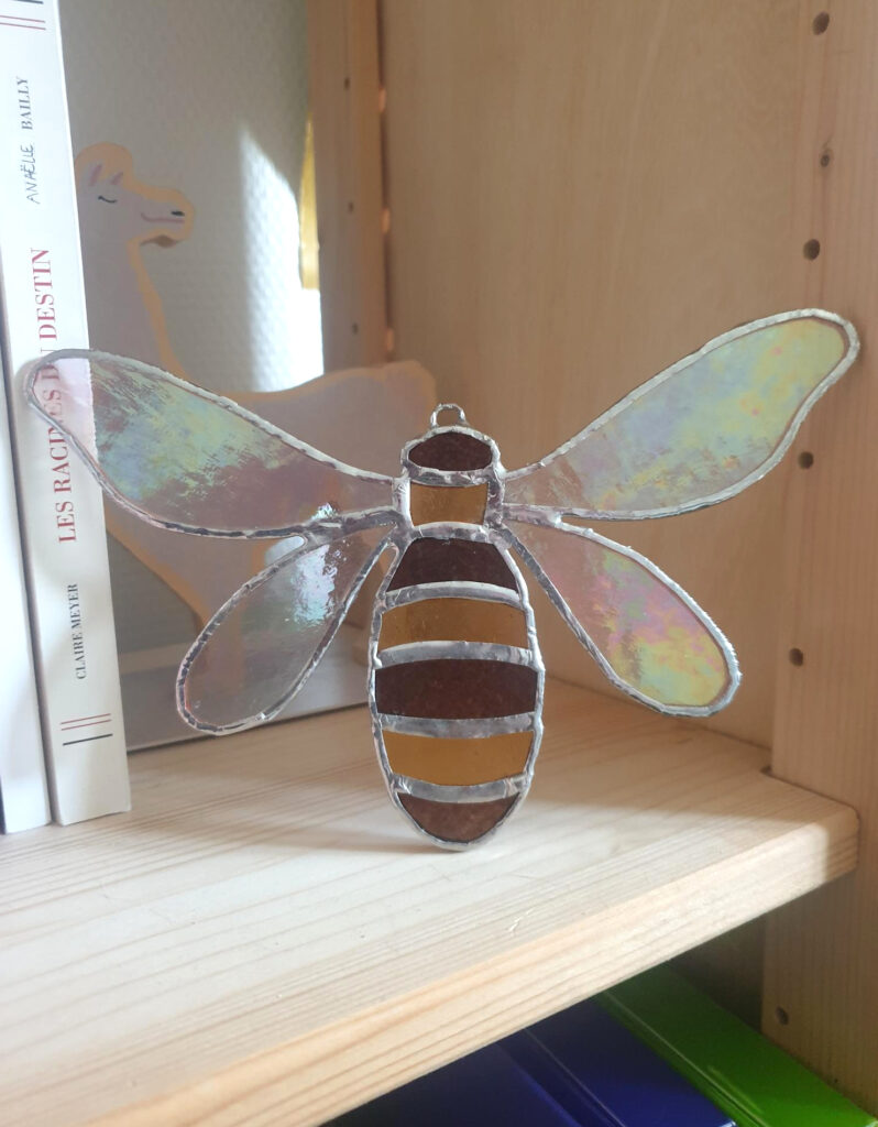 Vitrail abeille
